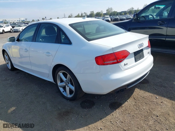 2012 Audi A4 2.0T Premium Plus with VIN WAUFFAFL2CN012462, listed as a IAAI auction lot 42084553 with 113,271 mi miles. Bid and sale history available at carsss.com. Image 3.