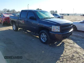 2010 Chevrolet Silverado 1500 LT with VIN 3GCRKSEA6AG173307, listed as a IAAI auction lot 41389967 with 192,155 mi miles and . Bid and sale history available at DreamBid. Image 1.