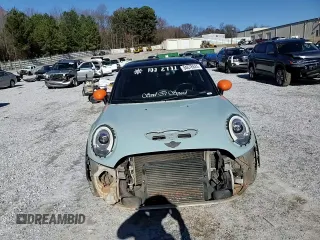 2018 MINI Hardtop Cooper S with VIN WMWXP7C53J2A48284, listed as a Copart auction lot 84678624 with 158,683 mi miles and Salvage Title. Bid and sale history available at DreamBid. Image 11.