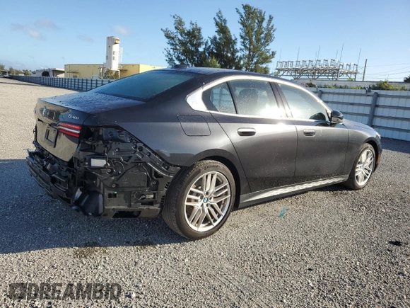 2025 BMW 5 Series 530i with VIN WBA43FJ04SCT73258, listed as a Copart auction lot 45519765 with 6,872 mi miles and Clean Title. Bid and sale history available at carsss.com. Image 3.