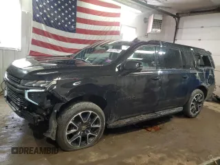 2022 Chevrolet Suburban RST with VIN 1GNSKEKD8NR299232, listed as a Copart auction lot 52011295 with 77,715 mi miles and Salvage title. Bid and sale history available at DreamBid. Image 1.