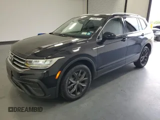 2022 Volkswagen Tiguan SE with VIN 3VV2B7AX3NM166977, listed as a Copart auction lot 62312955 with 138,709 mi miles and Clean title. Bid and sale history available at DreamBid. Image 1.