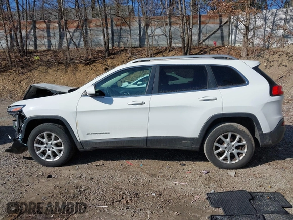 2015 Jeep Cherokee Latitude with VIN 1C4PJMCS7FW503594, listed as a IAAI auction lot 41792820 with 77,325 mi miles. Bid and sale history available at carsss.com. Image 14.