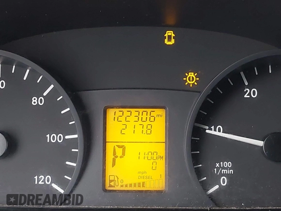 2016 Mercedes-Benz Sprinter with VIN WD3PE7DD1GP257850, listed as a IAAI auction lot 41587919 with 122,306 mi miles and . Bid and sale history available at carsss.com. Image 16.