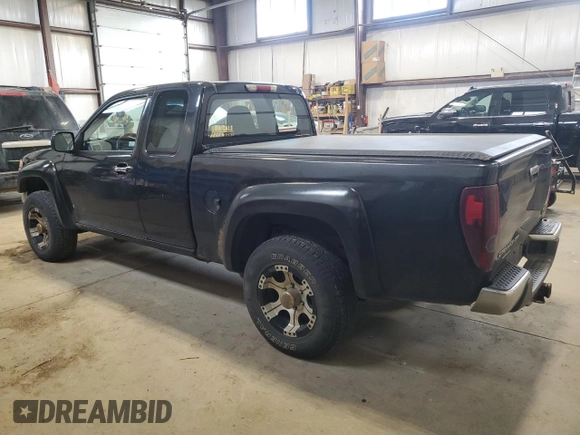 2009 GMC Canyon Work Truck z VIN 1GTDT19E798132510, wystawiony jako Copart lot #57361995 z przebiegiem 240 338 mil mil oraz Czysty tytuł • Clean title. Historia ofert i sprzedaży dostępna na DreamBid. Obrazek 2.