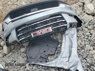 2024 GMC Acadia FWD Elevation z VIN 1GKENKKS5RJ183487, wystawiony jako Copart lot #89142685 z przebiegiem 6 131 mil mil oraz Szkoda całkowita • Salvage title. Historia ofert i sprzedaży dostępna na DreamBid. Obrazek 13.