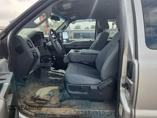 2014 Ford F-250 XL with VIN 1FT7X2B6XEEB53759, listed as a IAAI auction lot 42624858 with 118,283 mi miles and . Bid and sale history available at DreamBid. Image 5.