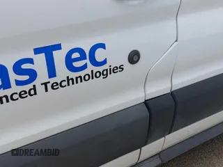 2017 Ford Transit с VIN 1FTYE1YM6HKA73827, выставлен на аукционе IAAI как лот 42838292 с пробегом 246 480 миль миль и . История ставок и продаж доступна на DreamBid. Изображение 4.