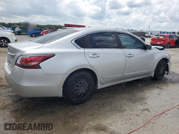 2015 Nissan Altima 2.5 z VIN 1N4AL3AP4FC126335, wystawiony jako Copart lot #58576515 z przebiegiem 88 344 mil mil oraz Szkoda całkowita • Salvage title. Historia ofert i sprzedaży dostępna na DreamBid. Obrazek 3.