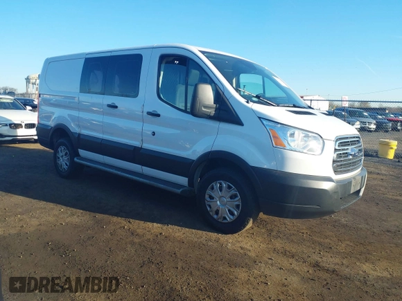 2019 Ford Transit с VIN 1FTYR1ZM1KKB01558, выставлен на аукционе IAAI как лот 41823506 с пробегом 73 250 миль миль и . История ставок и продаж доступна на DreamBid. Изображение 1.
