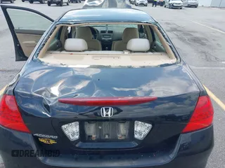 2007 Honda Accord LX with VIN 1HGCM56477A149830, listed as a IAAI auction lot 42589341 with 224,871 mi miles and . Bid and sale history available at DreamBid. Image 6.