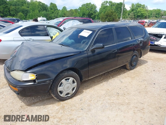 1996 Toyota Camry LE z VIN 4T1EF12K9TU117514, wystawiony jako IAAI lot #42241880 z przebiegiem 192 764 mil mil oraz . Historia ofert i sprzedaży dostępna na DreamBid. Obrazek 2.