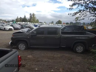 2022 Chevrolet Silverado 3500HD LT with VIN 1GC4YTEY0NF291291, listed as a Copart auction lot 72412674 with 18,663 mi miles and Salvage Title. Bid and sale history available at carsss.com. Image 2.