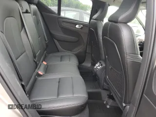 2024 Volvo XC40 Plus Bright Theme with VIN YV4L12UE3R2290695, listed as a Copart auction lot 61178065 with 42,047 mi miles and Clean title. Bid and sale history available at DreamBid. Image 11.