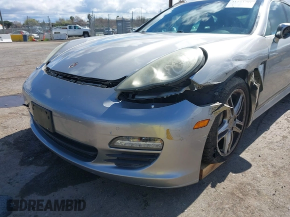 2010 Porsche Panamera S with VIN WP0AB2A78AL061019, listed as a IAAI auction lot 41773781 with 53,776 mi miles and . Bid and sale history available at DreamBid. Image 6.