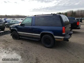 1999 Chevrolet Tahoe with VIN 3GNEK18R1XG208636, listed as a Copart auction lot 83521334 with 146,408 mi miles and Clean Title. Bid and sale history available at carsss.com. Image 2.