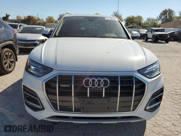 2024 Audi Q5 Premium Plus with VIN WA1BBAFY3R2040820, listed as a Copart auction lot 77135564 with 12,716 mi miles and Salvage title. Bid and sale history available at DreamBid. Image 5.