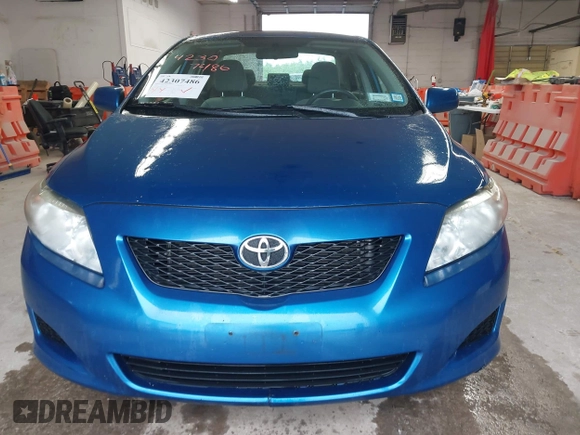 2010 Toyota Corolla z VIN 2T1BU4EE0AC239127, wystawiony jako IAAI lot #42307486 z przebiegiem 187 749 mil mil oraz . Historia ofert i sprzedaży dostępna na DreamBid. Obrazek 6.