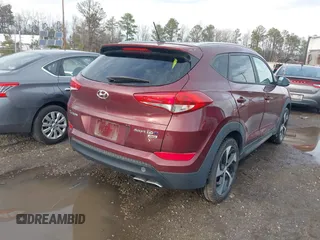 2016 Hyundai Tucson Limited z VIN KM8J3CA26GU231206, wystawiony jako IAAI lot #41476916 z przebiegiem 106 540 mil mil oraz . Historia ofert i sprzedaży dostępna na DreamBid. Obrazek 4.