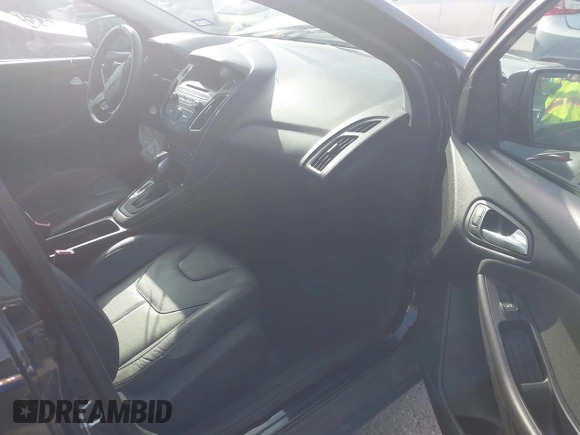 2015 Ford Focus SE with VIN 1FADP3F29FL384591, listed as a IAAI auction lot 42537981 with 49,735 mi miles and . Bid and sale history available at DreamBid. Image 5.