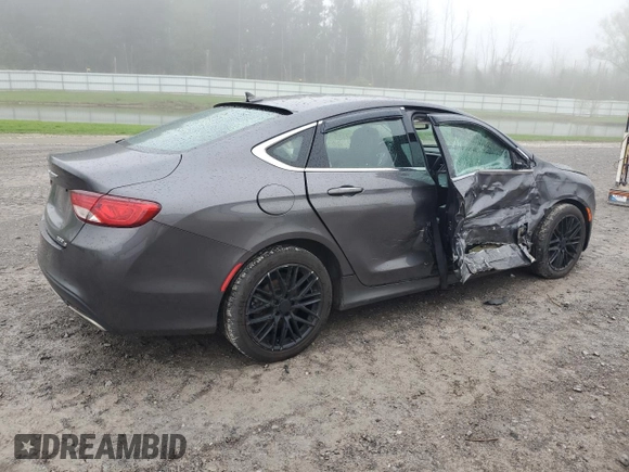 2015 Chrysler 200 C z VIN 1C3CCCEG8FN583462, wystawiony jako Copart lot #55586005 z przebiegiem 117 347 mil mil oraz Szkody całkowita. Historia ofert i sprzedaży dostępna na DreamBid. Obrazek 3.