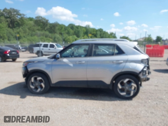 2024 Hyundai Venue Limited with VIN KMHRC8A37RU306393, listed as a IAAI auction lot 41532801 with 11,605 mi miles and . Bid and sale history available at DreamBid. Image 15.