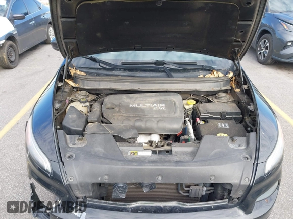 2014 Jeep Cherokee Latitude with VIN 1C4PJLCB0EW288309, listed as a IAAI auction lot 41624746 with 164,037 mi miles and . Bid and sale history available at DreamBid. Image 10.