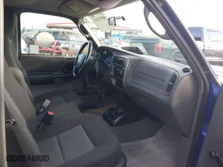 2004 Ford Ranger XL with VIN 1FTYR10U94PA00187, listed as a IAAI auction lot 40892182 with 83,663 mi miles. Bid and sale history available at carsss.com. Image 5.