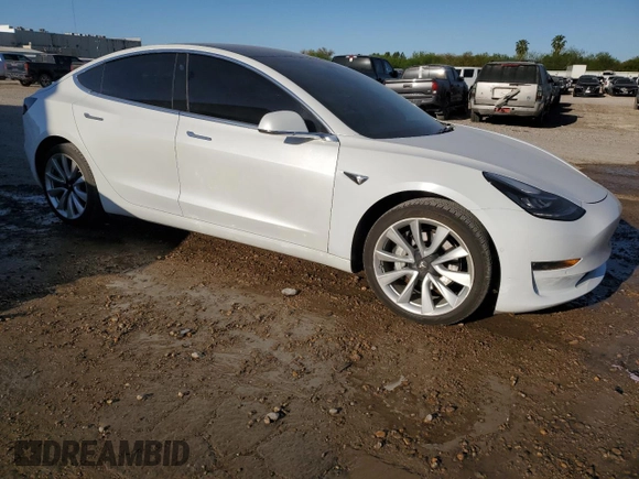 2019 Tesla Model 3 Mid Range z VIN 5YJ3E1EA1KF434552, wystawiony jako Copart lot #48161785 z przebiegiem 57 558 mil mil oraz Tytuł czysty. Historia ofert i sprzedaży dostępna na DreamBid. Obrazek 4.