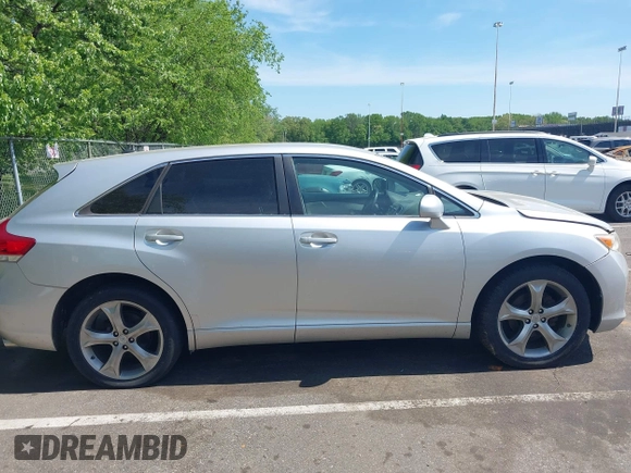 2010 Toyota Venza z VIN 4T3ZK3BB4AU027331, wystawiony jako IAAI lot #42244316 z przebiegiem 173 617 mil mil oraz . Historia ofert i sprzedaży dostępna na DreamBid. Obrazek 13.