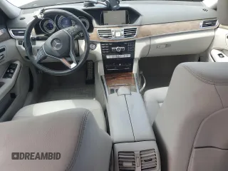 2014 Mercedes-Benz E 350 Sport z VIN WDDHF5KB5EB054330, wystawiony jako Copart lot #56802105 z przebiegiem 64 244 mil mil oraz Szkoda całkowita • Salvage title. Historia ofert i sprzedaży dostępna na DreamBid. Obrazek 8.