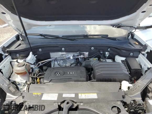 2021 Volkswagen Atlas SE z VIN 1V2JC2CA9MC221417, wystawiony jako Copart lot #49646075 z przebiegiem 49 087 mil mil oraz Nie do naprawy • Non repairable. Historia ofert i sprzedaży dostępna na DreamBid. Obrazek 12.
