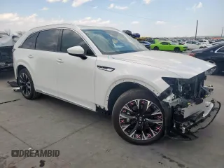2024 Mazda CX-90 S z VIN JM3KK1HC0R1170641, wystawiony jako Copart lot #50416525 z przebiegiem 4 171 mil mil oraz Szkoda całkowita • Salvage title. Historia ofert i sprzedaży dostępna na DreamBid. Obrazek 4.