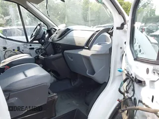 2015 Ford Transit Passenger XL с VIN 1FBAX2CG7FKA10515, выставлен на аукционе IAAI как лот 42424182 с пробегом 8 962 миль миль и . История ставок и продаж доступна на DreamBid. Изображение 5.