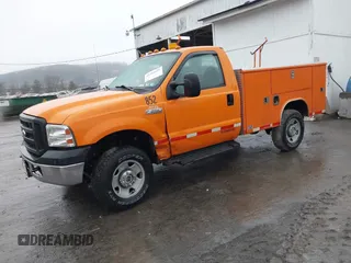 2007 Ford F-250 with VIN 1FDNF21557EA12597, listed as a IAAI auction lot 41454655 with 51,917 mi miles and . Bid and sale history available at DreamBid. Image 2.