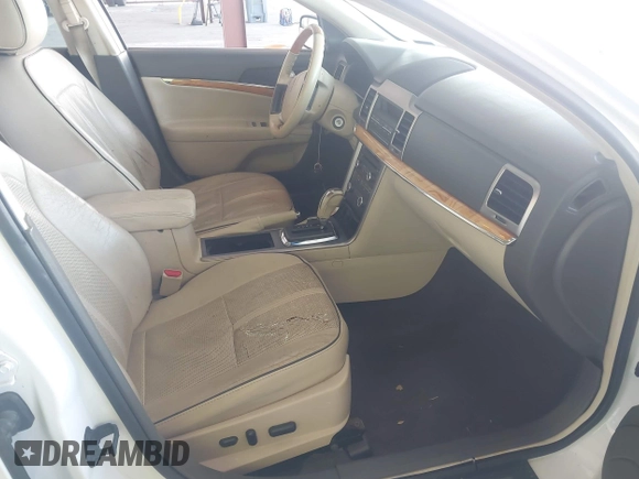 2012 Lincoln MKZ Hybrid with VIN 3LNDL2L3XCR832388, listed as a IAAI auction lot 42065660 with 196,940 mi miles and . Bid and sale history available at DreamBid. Image 5.