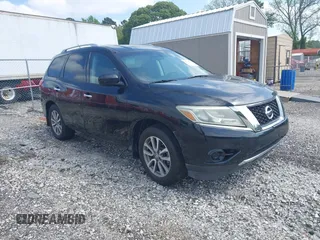 2014 Nissan Pathfinder SV with VIN 5N1AR2MN9EC726078, listed as a IAAI auction lot 42144991 with 176,036 mi miles. Bid and sale history available at carsss.com. Image 1.