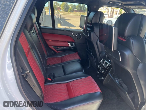 2017 Land Rover Range Rover z VIN SALGW2FE9HA351421, wystawiony jako Copart lot #72602724 z przebiegiem 80 494 mil mil oraz Czysty tytuł • Clean title. Historia ofert i sprzedaży dostępna na DreamBid. Obrazek 6.