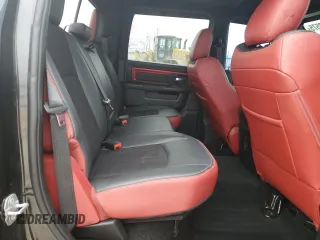 2016 Ram 1500 Rebel z VIN 1C6RR7YT3GS406493, wystawiony jako Copart lot #52188575 z przebiegiem 99 911 mil mil oraz Czysty tytuł • Clean title. Historia ofert i sprzedaży dostępna na DreamBid. Obrazek 10.