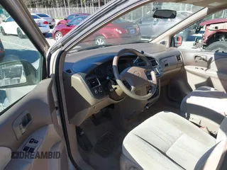 2000 Toyota Sienna LE with VIN 4T3ZF13C5YU227631, listed as a IAAI auction lot 42173057 with 154,152 mi miles and . Bid and sale history available at DreamBid. Image 5.