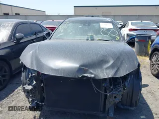 2021 Lexus ES 300h z VIN 58ADA1C11MU009897, wystawiony jako IAAI lot #42131776 z przebiegiem 28 460 mil mil oraz . Historia ofert i sprzedaży dostępna na DreamBid. Obrazek 13.