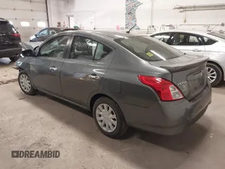 2018 Nissan Versa Sedan SV with VIN 3N1CN7AP7JL860195, listed as a IAAI auction lot 41801080 with 103,984 mi miles. Bid and sale history available at carsss.com. Image 3.