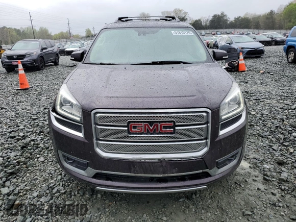 2016 GMC Acadia Denali z VIN 1GKKVTKD1GJ170260, wystawiony jako Copart lot #51815175 z przebiegiem 109 299 mil mil oraz Szkoda całkowita • Salvage title. Historia ofert i sprzedaży dostępna na DreamBid. Obrazek 5.
