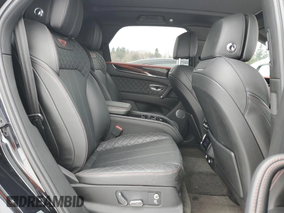 2018 Bentley Bentayga Signature z VIN SJAAC2ZV3JC019181, wystawiony jako Copart lot #42995265 z przebiegiem 82 747 mil mil oraz Czysty tytuł • Clean title. Historia ofert i sprzedaży dostępna na DreamBid. Obrazek 11.