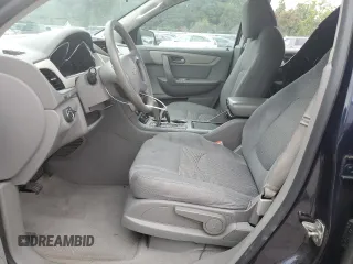2017 Chevrolet Traverse LS with VIN 1GNKRFED0HJ274650, listed as a Copart auction lot 62949885 with 138,043 mi miles and Salvage title. Bid and sale history available at DreamBid. Image 7.
