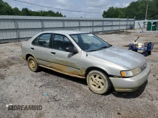 1996 Nissan Sentra XE z VIN 3N1AB41DXTL004753, wystawiony jako Copart lot #47585125 z przebiegiem 239 957 mil mil oraz Szkoda całkowita • Salvage title. Historia ofert i sprzedaży dostępna na DreamBid. Obrazek 4.