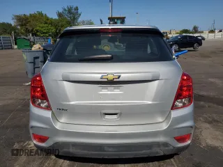 2019 Chevrolet Trax LS z VIN 3GNCJKSB4KL175319, wystawiony jako Copart lot #57647735 z przebiegiem 147 329 mil mil oraz Szkoda całkowita • Salvage title. Historia ofert i sprzedaży dostępna na DreamBid. Obrazek 6.