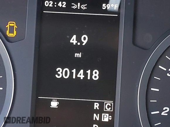 2016 Mercedes-Benz Metris Passenger with VIN WD4PG2EE8G3141388, listed as a IAAI auction lot 41818327 with 301,418 mi miles and . Bid and sale history available at DreamBid. Image 15.