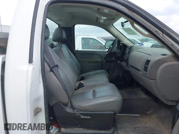 2010 Chevrolet Silverado 1500 Work Truck with VIN 1GCPCPEX0AZ214570, listed as a IAAI auction lot 41697621 with 33,045 mi miles and . Bid and sale history available at DreamBid. Image 5.