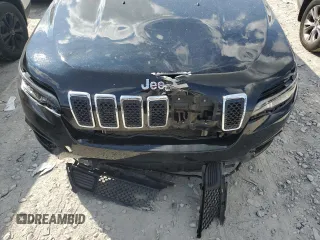 2019 Jeep Cherokee Latitude with VIN 1C4PJLCB9KD269426, listed as a Copart auction lot 58584405 with 132,145 mi miles and Salvage title. Bid and sale history available at DreamBid. Image 11.